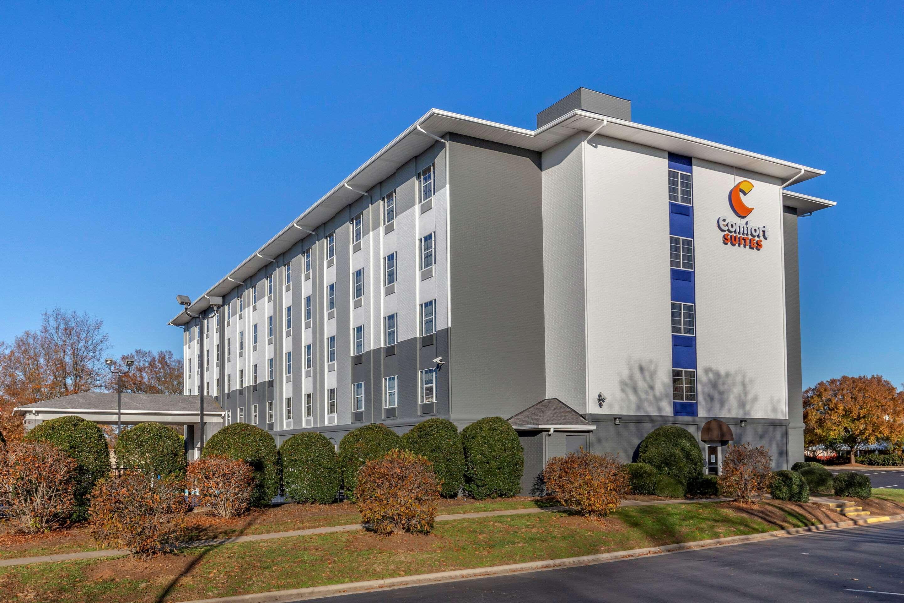 Comfort Suites Pineville - Ballantyne Area Exterior foto