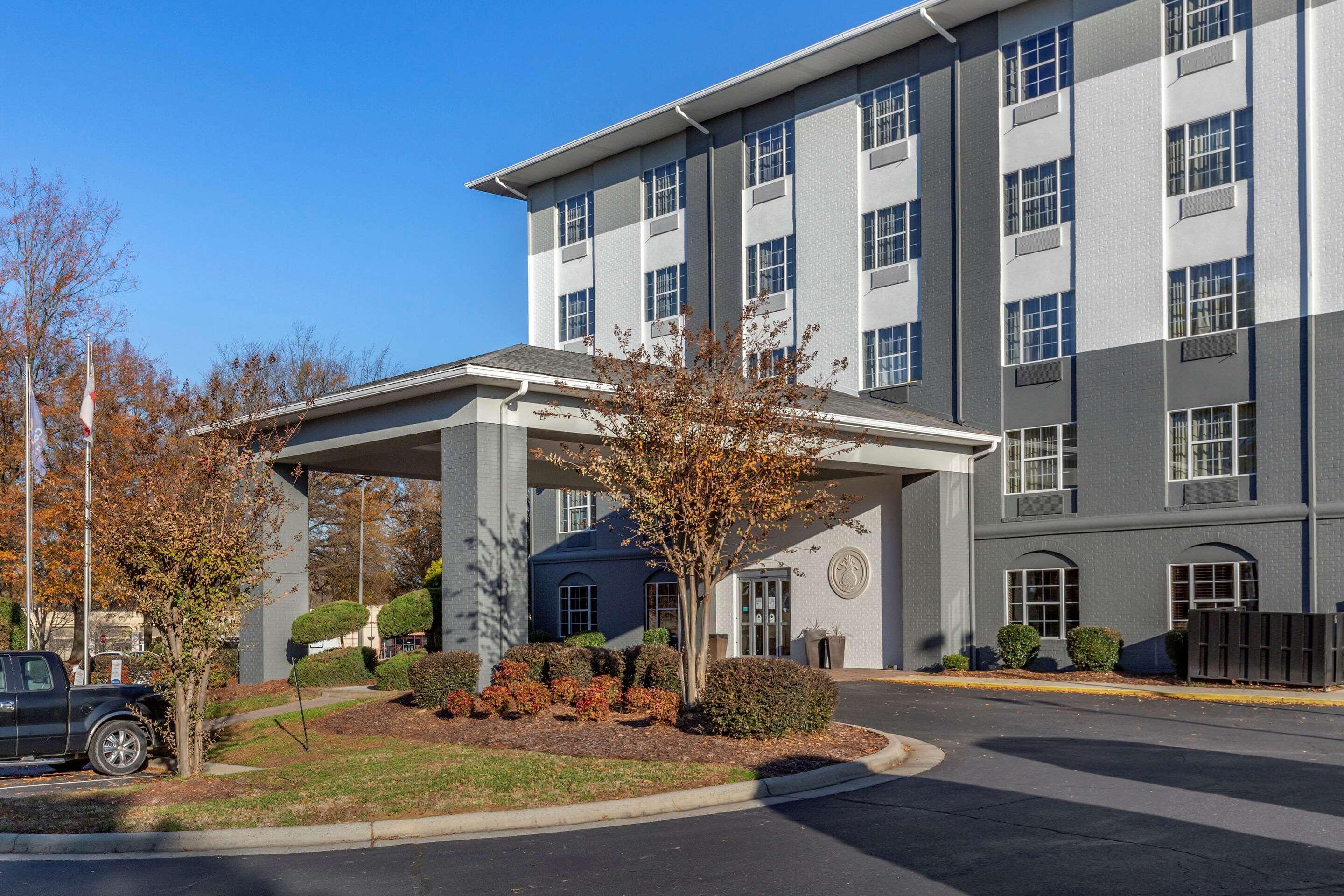 Comfort Suites Pineville - Ballantyne Area Exterior foto