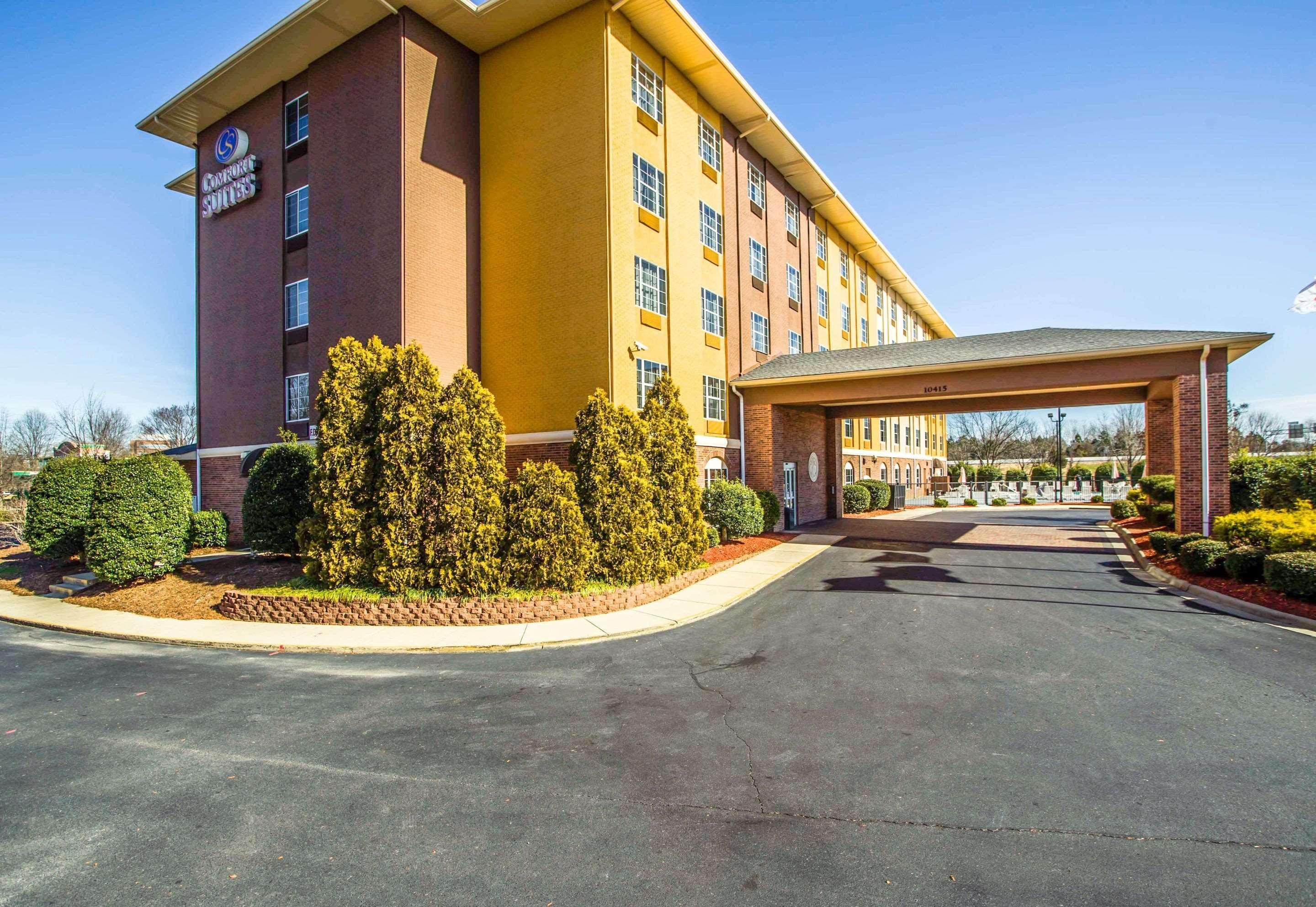Comfort Suites Pineville - Ballantyne Area Exterior foto