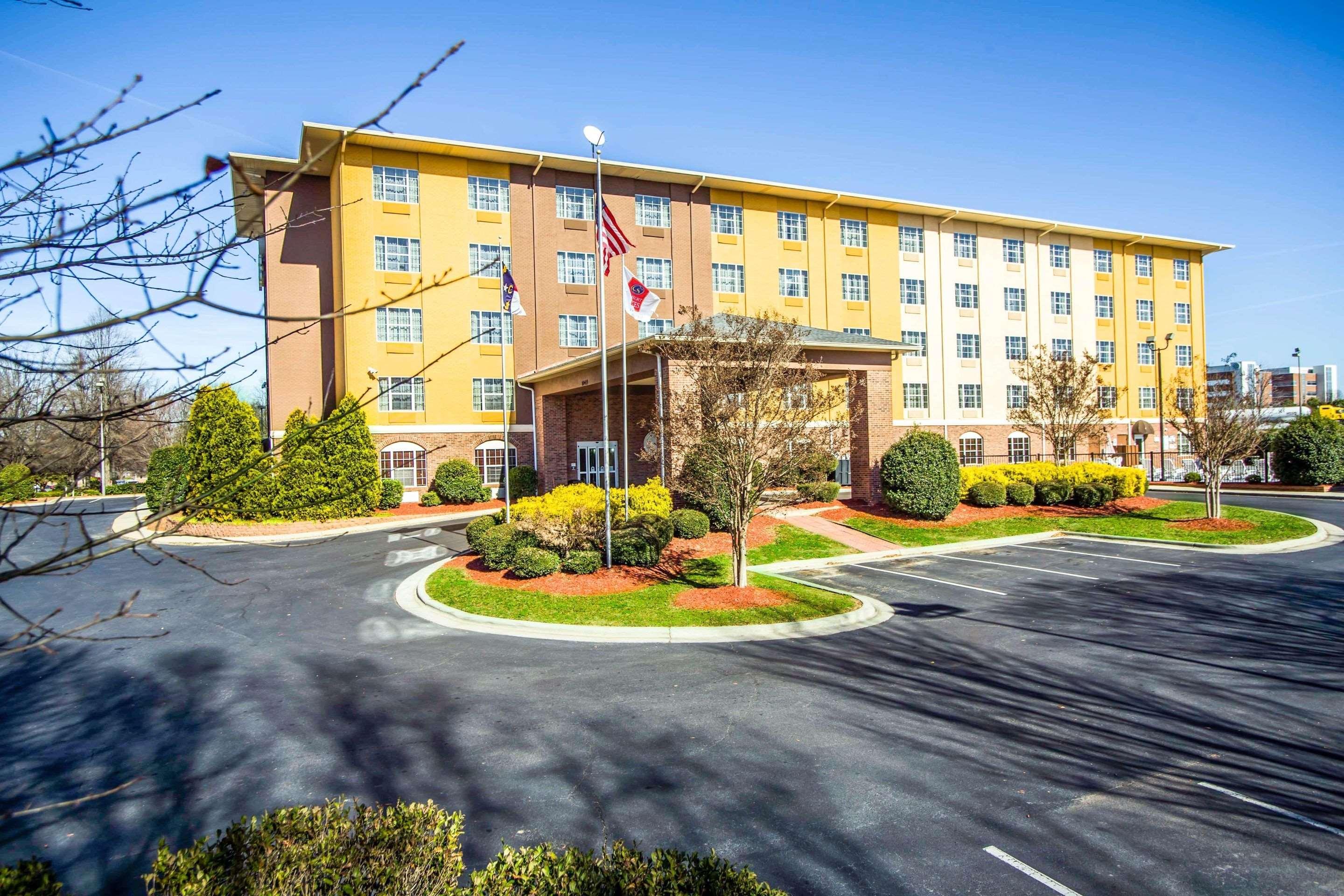 Comfort Suites Pineville - Ballantyne Area Exterior foto