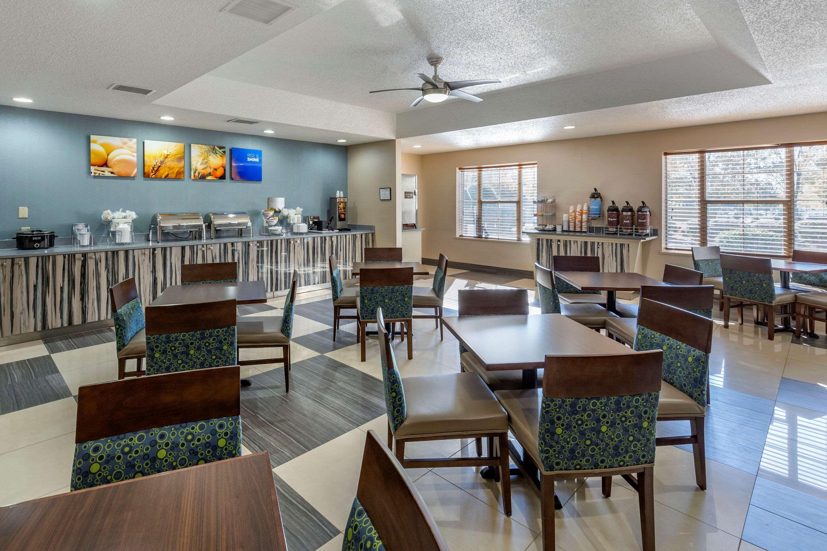 Comfort Suites Pineville - Ballantyne Area Exterior foto